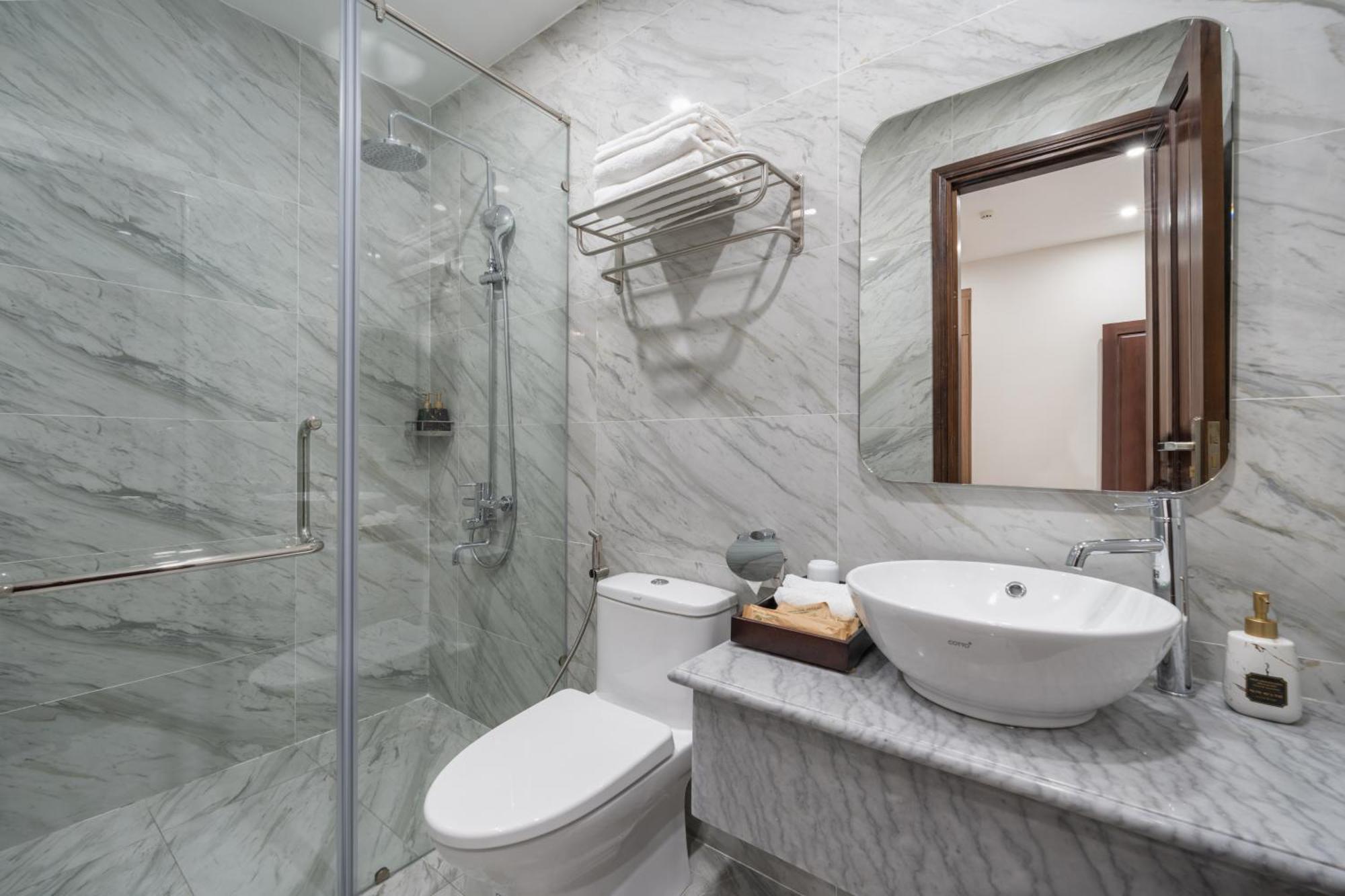 Atp Galaxy Hotel & Apartment Danang Buitenkant foto